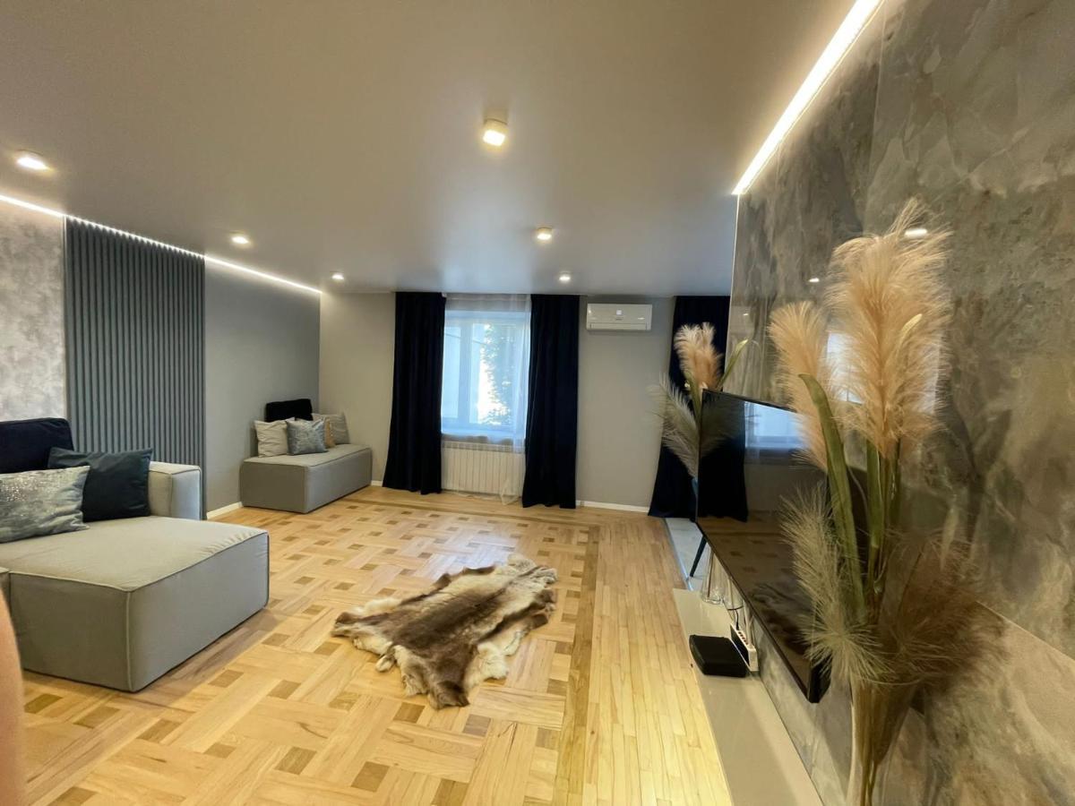 Citadel Vip Apartment Lviv Ngoại thất bức ảnh